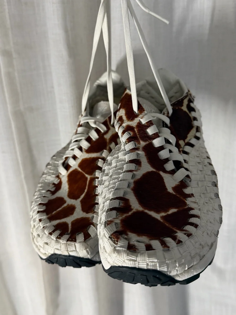 Nike Air Footscape Woven Sneakers 5.5